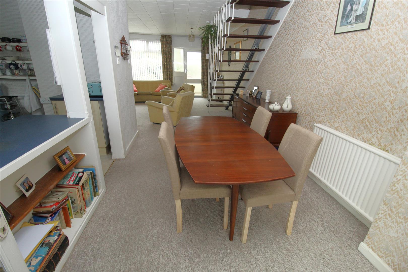 Property Details Estate Agents, Aintree, Liverpool Grosvenor Waterford Estate Agents Ltd